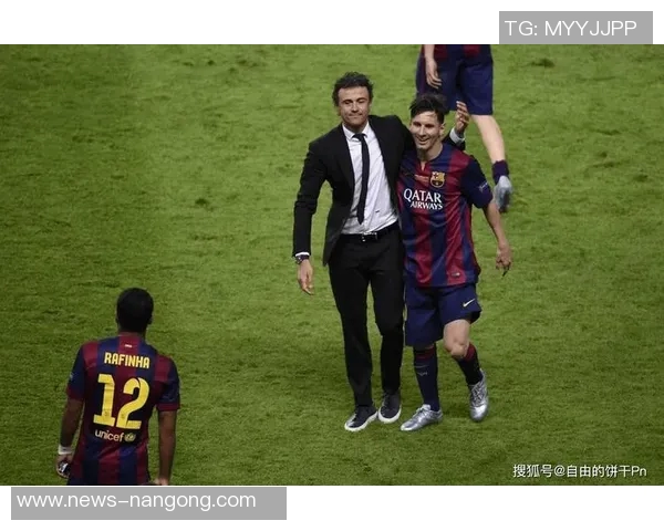 罗比尼奥与梅西的巅峰对决谁才是足球场上的真正天才